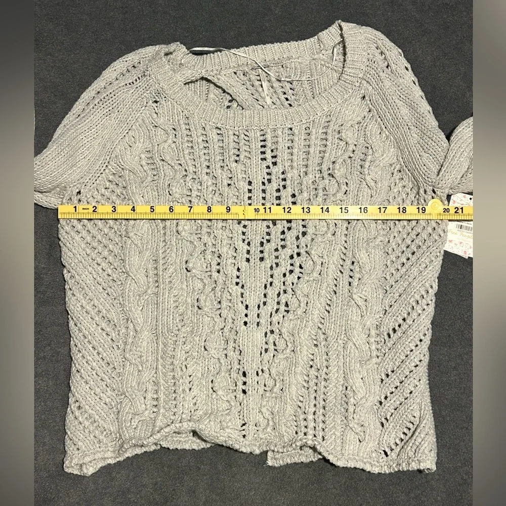 NWT Free People Cable Knit Open Back Chunky Sweater in Ivory Comb - L